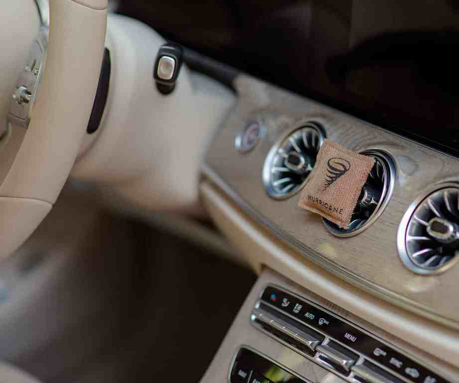 Cómo elegir un ambientador para el coche: creando un ambiente de confort