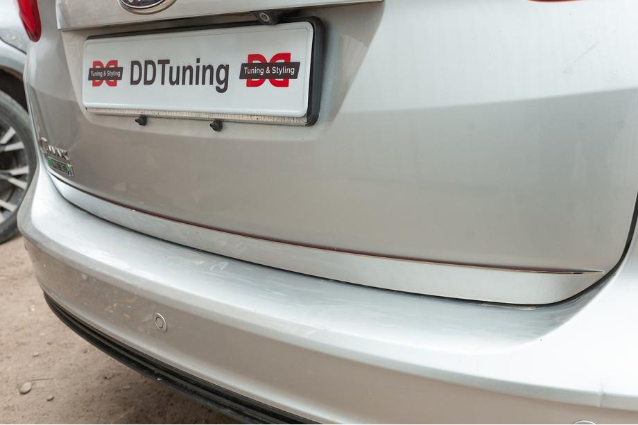 Ford C-Max/Grand C-Max 2010-2019 Moldura maletero acero inoxidable Image