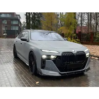 Kit de carrocería Aero Kit (para M760, M-Sport y i7 M70) foto 1