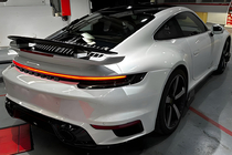 Porsche 911 (992) 2018– Pilotos Traseros (Negro Ahumado) foto 1