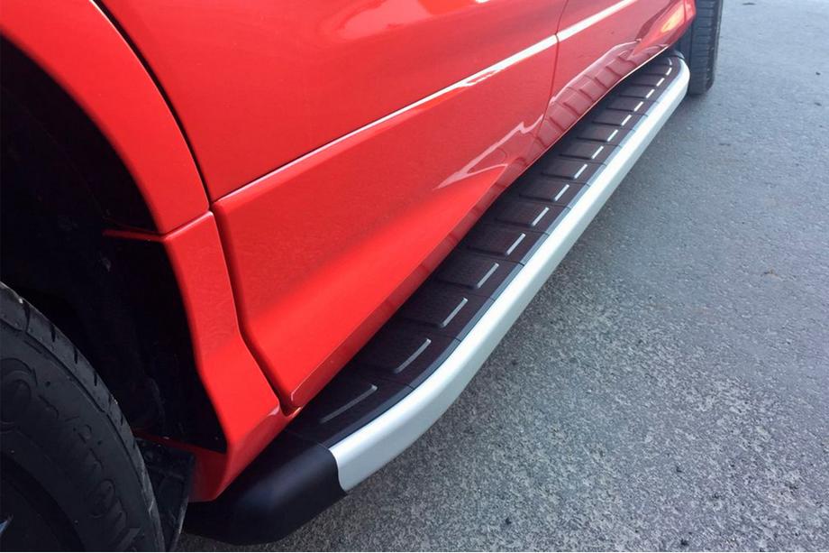 Ford Kuga/Escape 2013-2019 Estribos Laterales Fullmond (2 uds, aluminio) Image