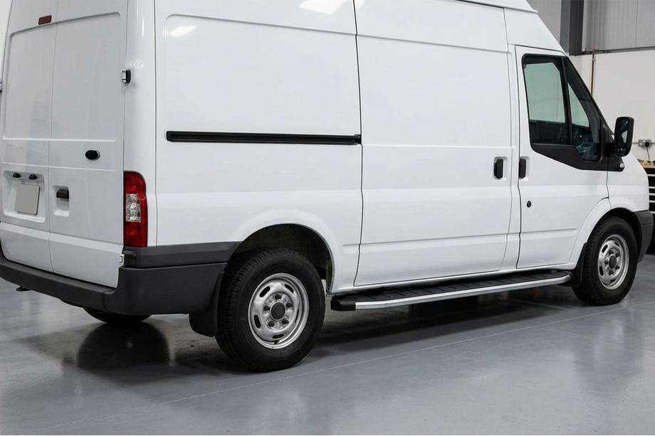 Ford Transit 2000–2014 Estribos Laterales Fullmond (2 uds, aluminio) Image
