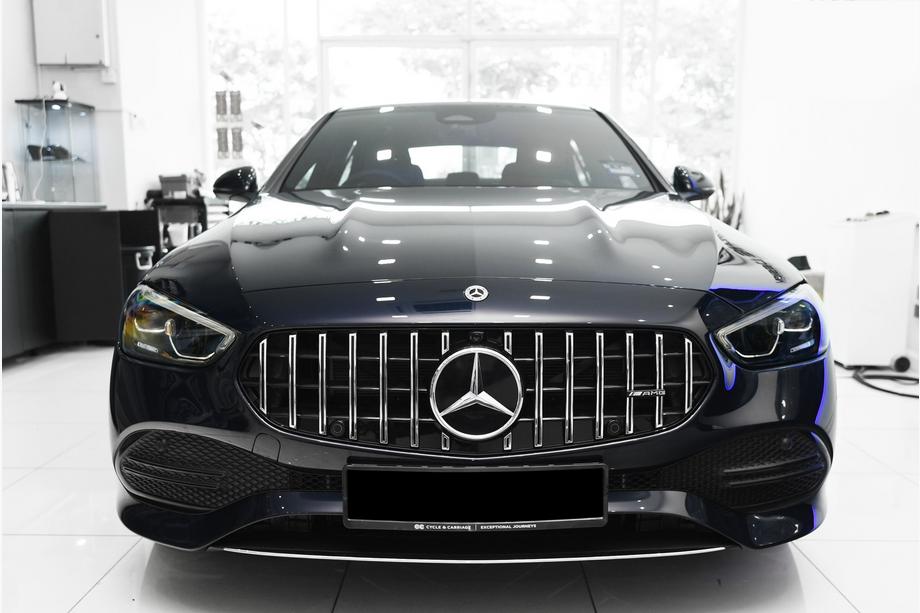 Mercedes C-class W206 2022- Parrilla Delantera GT Panamericana (para Base) Image
