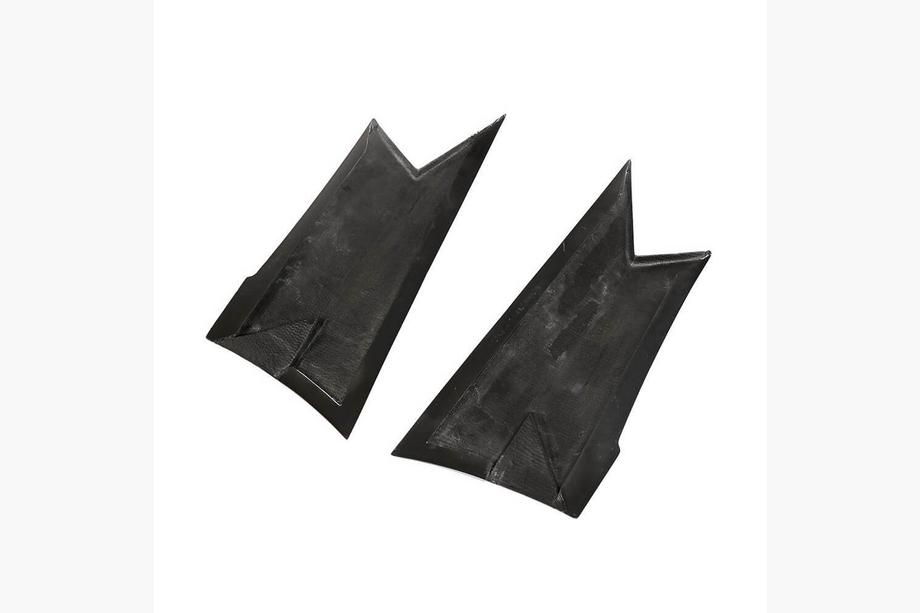 Mercedes C-class W205 2014-2021 Cubiertas de aletas traseras de carbono (para Coupe/Cabrio C63 AMG 2015-2019) Foto 5