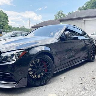 Faldones Laterales V4 (para C43/C63 AMG 2015-2019, Carbono) foto 2