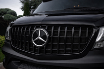 Mercedes Sprinter W906 2006–2018 Parrilla Delantera Panamericana GT Panamericana Negra (2013-2018) foto 1