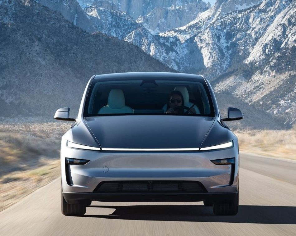 Reseña del Tesla Model Y 2025: un crossover eléctrico de alto nivel