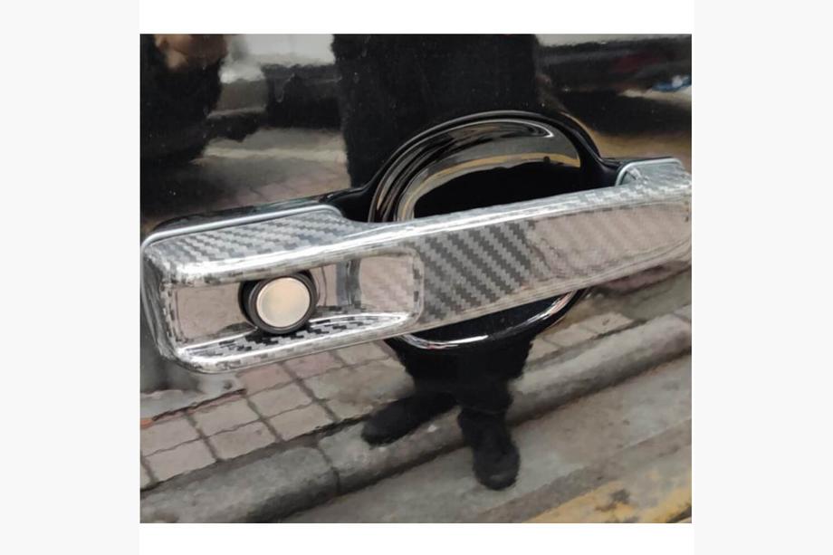 Mercedes G class W463 1990-2018 Cubiertas de Manijas de Puerta (2004-2018, Carbono Seco) Foto 4