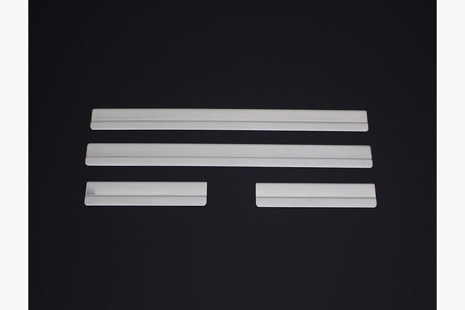 Volkswagen Polo 2001-2009 Protector de umbral OmsaLine (4 uds, acero inoxidable) Foto 1
