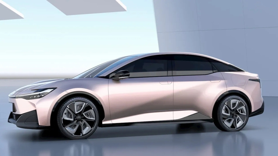 Reseña del sedán eléctrico Toyota bZ3