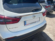 Nissan Qashqai 2014-2021 Moldura cromada sobre la matrícula (acero inoxidable) OmsaLine - Acero Inoxidable Italiano foto 3