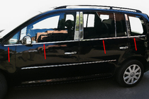 Volkswagen Touran 2003-2010 Molduras exteriores de ventanas acero inoxidable (8 uds) Carmos - Acero Inoxidable Turco foto 1
