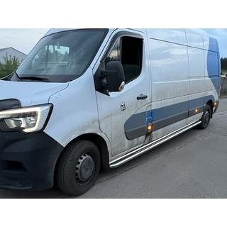 Estribos Laterales Premium (2 uds., Acero Inoxidable) Nissan NV400 2010-2024 foto 4