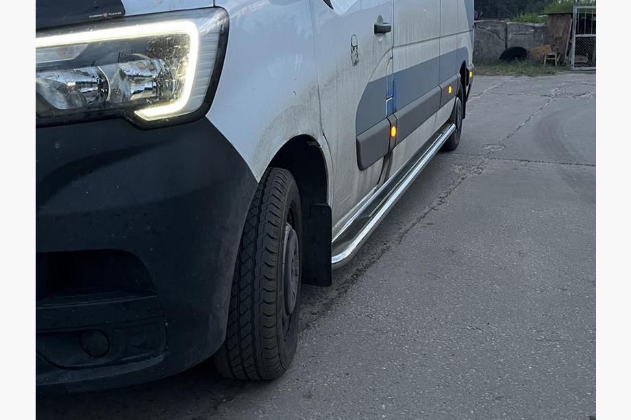 Renault Master 2011-2023 Estribos Laterales Premium (2 uds., Acero Inoxidable) 60 mm, batalla corta Foto 10