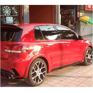 Faldones Laterales (para Base HB 2010-2013, Carbono) Volkswagen Golf 6 2008-2014 foto 2