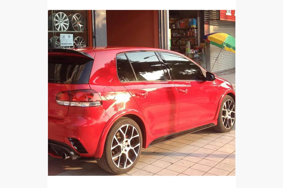 Volkswagen Golf 6 2008-2014 Faldones Laterales (para Base HB 2010-2013, Carbono) Foto 2