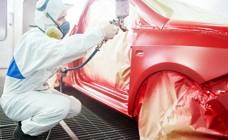 ¿Qué necesitas para pintar un coche tú mismo?