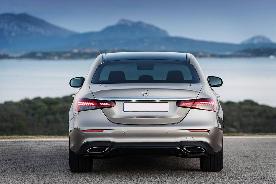 Mercedes E-class W213 2016-2023 Pilotos traseros (2020-2024, 2 uds) Image