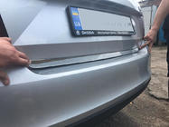 Skoda Rapid 2012-2019 Moldura maletero acero inoxidable Carmos - Acero Inoxidable Turco foto 1