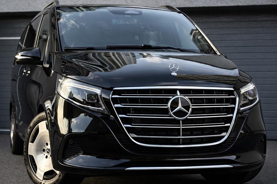 Mercedes Vito/V-class W447 2014- Parrilla Delantera Exclusive (2024+) Image
