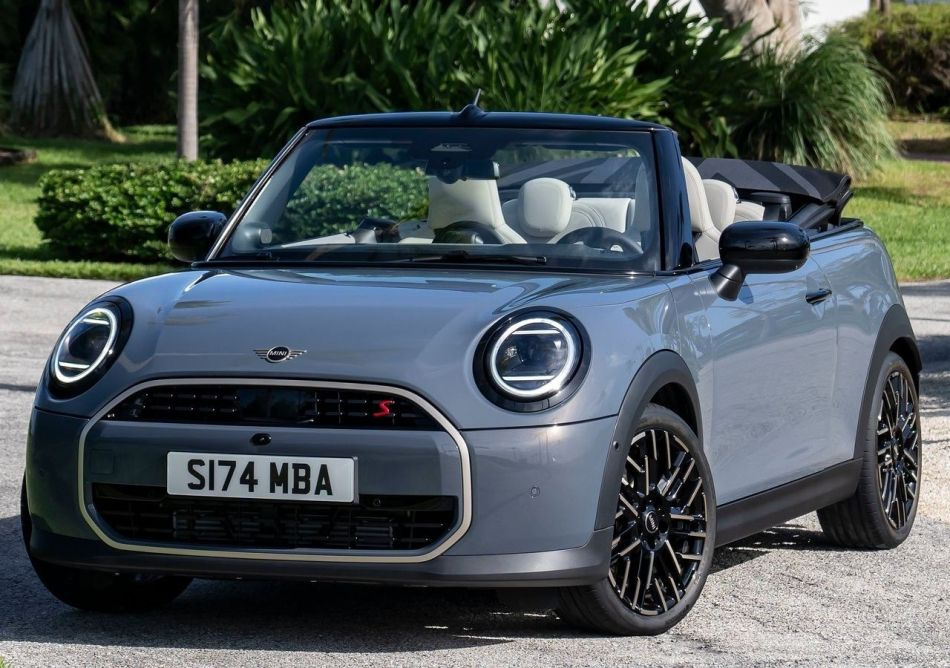 Prueba del Mini Cabrio: disfrute al aire libre con estilo urbano