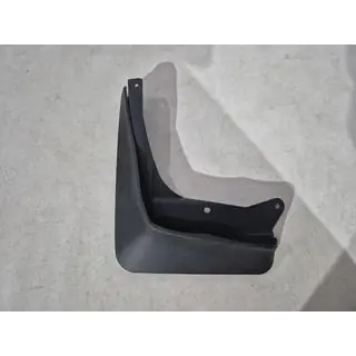 Guardabarros Premium trasero izquierdo para G11/12 (1 ud.) foto 4