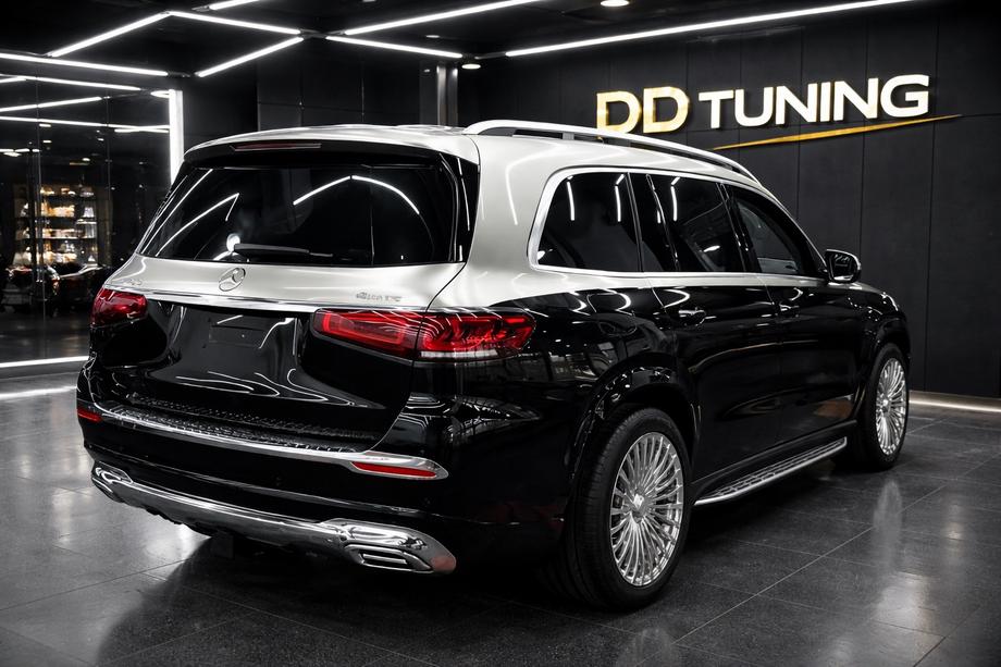 Mercedes GLS X167 2019- Parachoques trasero con difusor Maybach GLS600 Image