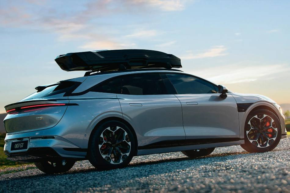 Zeekr 007 GT 2025: Análisis del familiar eléctrico y dinámico