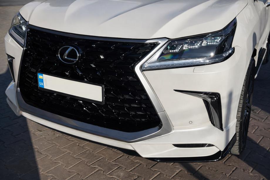 Lexus LX570/450d 2008-2022 Difusor delantero TRD (2021-2022) Image