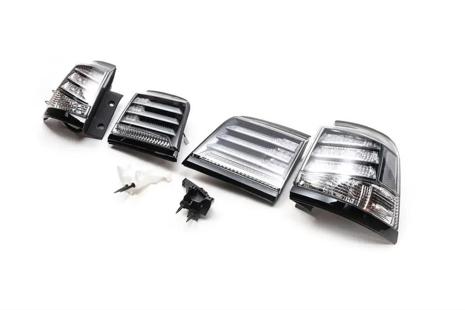 Lexus LX570/450d 2008-2022 Pilotos traseros 2012-2015 (Supercharger, por unidad) Interior derecho (en la tapa del maletero) Foto 2