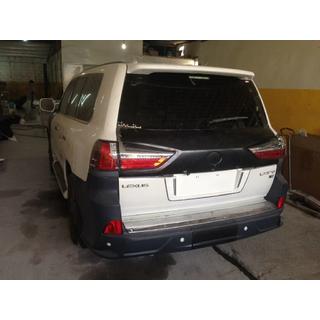 Pilotos traseros del kit de restyling GBT Lexus LX570/450d 2008-2022