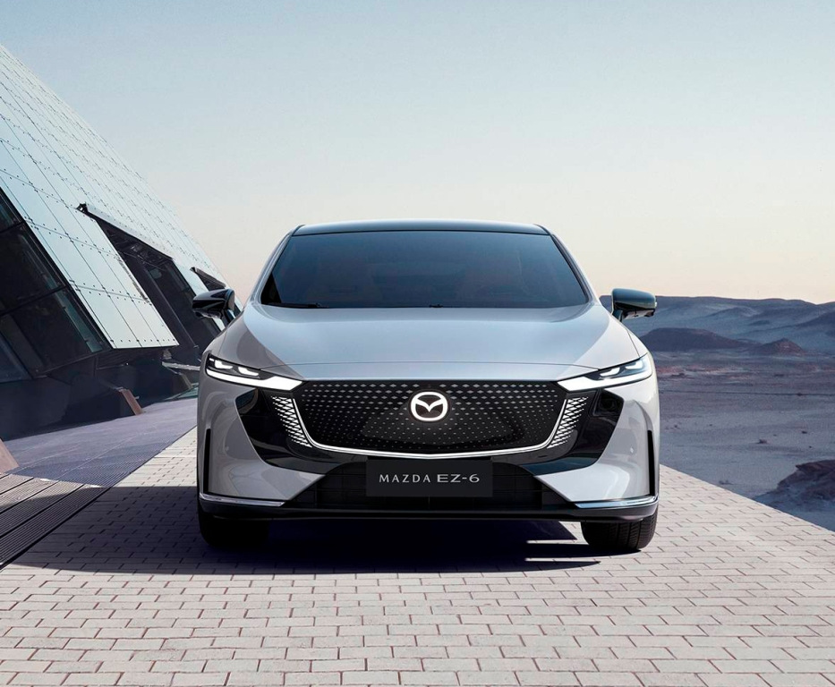 Reseña del Mazda EZ-6 híbrido liftback