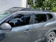 Dacia Duster 2024- Deflectores de ventana con moldura cromada (4 uds, Niken) foto 3