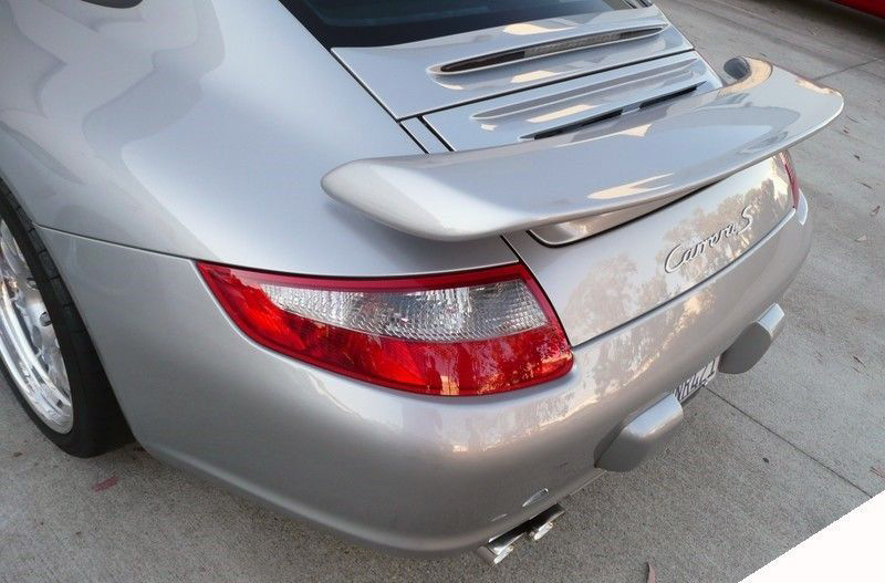 ¿Cuál es el beneficio de un spoiler en un coche? Más que una simple declaración de estilo