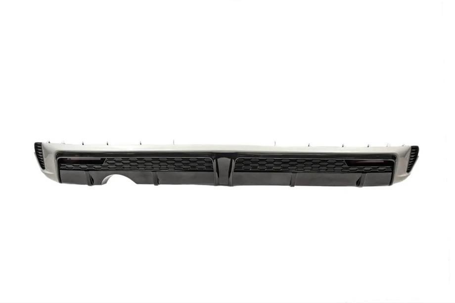 Toyota Land Cruiser 300 2021- Cubierta de Parachoques Trasero GXR Foto 3