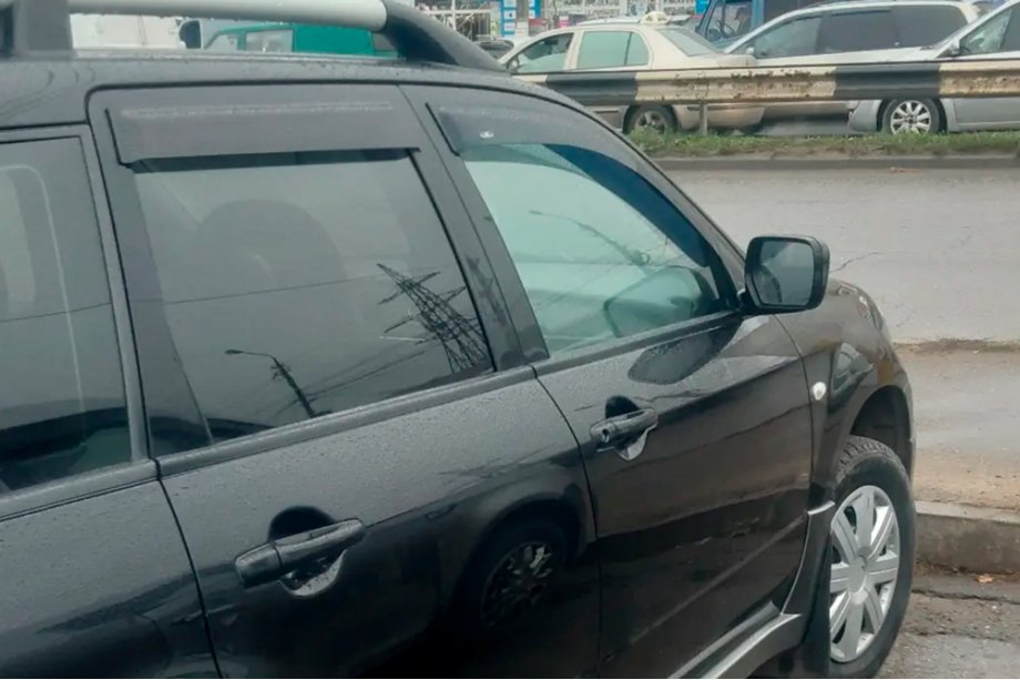 Mitsubishi Outlander 2001-2006 Deflectores de Ventana (4 uds, HIC) Foto 7