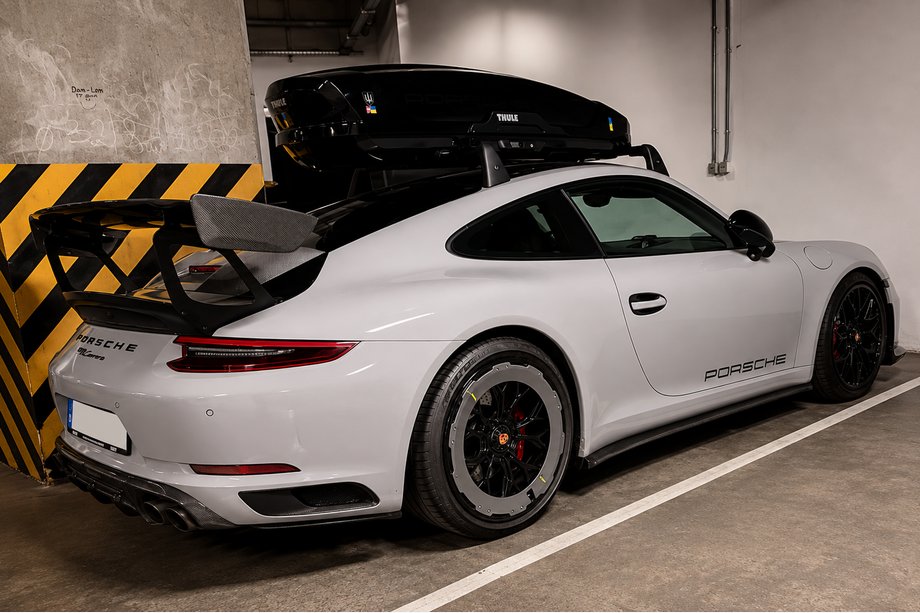 Porsche 911 (991) 2011–2019 Alerón V4 (Carbono) Image