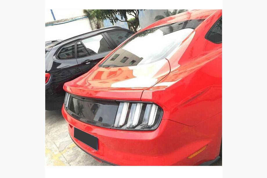 Ford Mustang 2015-2023 Cubiertas de Luces Traseras (2015-2017, Carbono) Foto 2