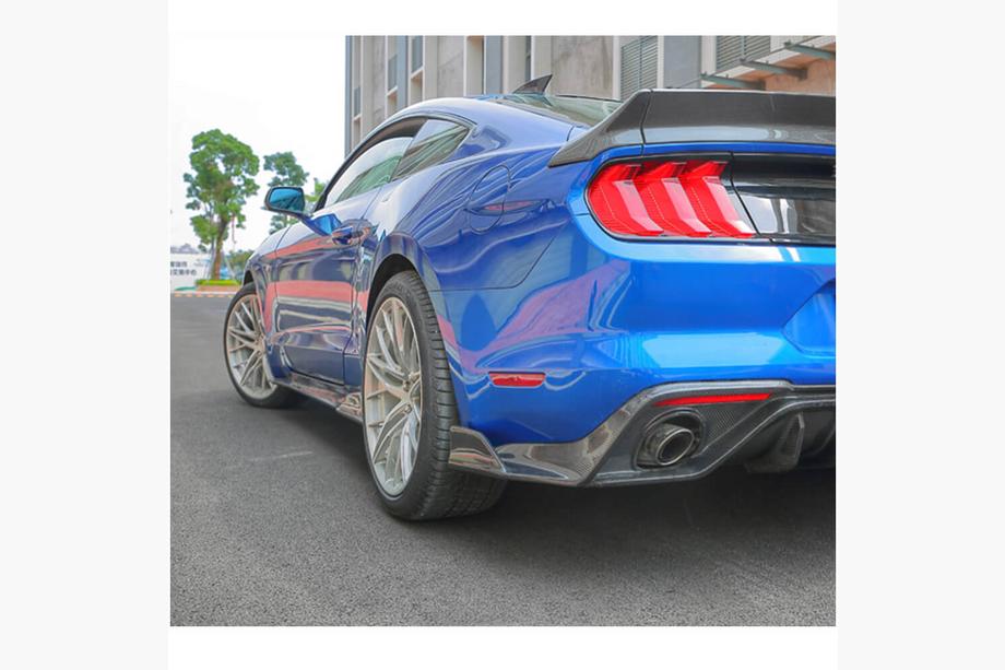 Ford Mustang 2015-2023 Faldones Laterales V3 (Carbono) Foto 2