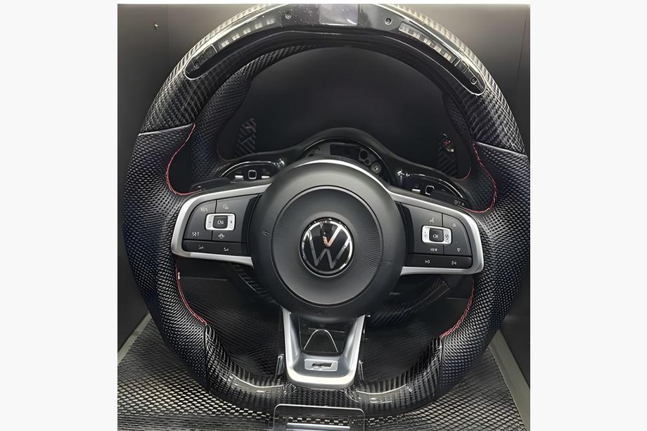 Volkswagen Polo 2017- Volante (Carbono + LED) Image