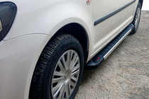 Volkswagen Caddy 2004-2010 Estribos laterales Red-style (2 uds, Aluminio) Base Maxi foto 1