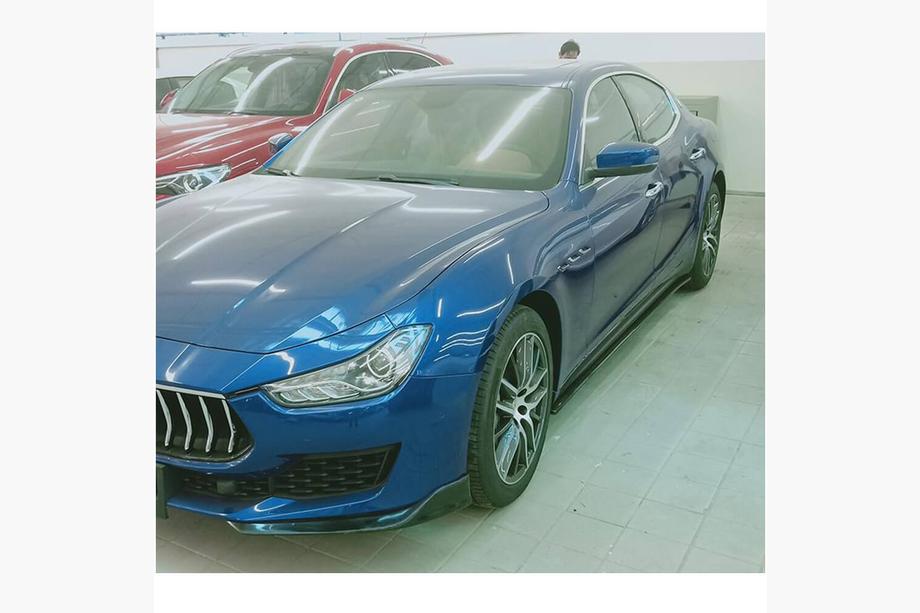 Maserati Ghibli 2013-2023 Faldones Laterales V1 (para Base/S/S Q4, Carbono) Foto 3