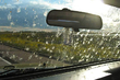 ¿Cómo limpiar las ventanas del coche de insectos? foto 1