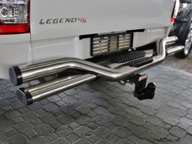 Cómo elegir un escalón trasero para una camioneta: conveniencia y protección