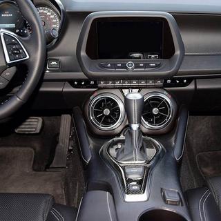 Cubierta para Selector de Marchas (Carbono) Chevrolet Camaro 2015- foto 2