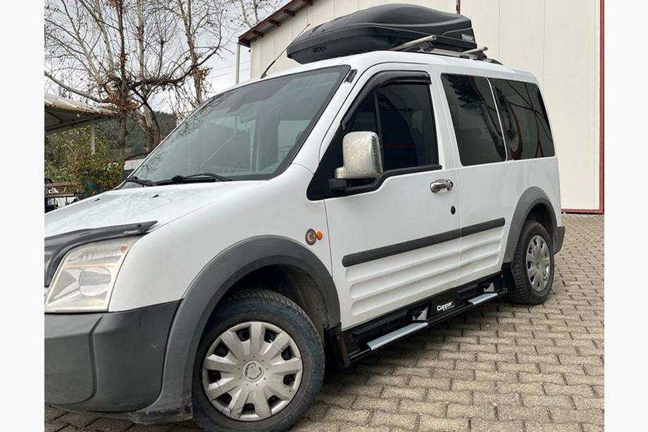 Ford Connect 2006–2009 Faldones Laterales Sorento-Style (EuroCap) Image