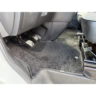 Alfombrillas de moqueta Deluxe (2 uds, negro) Fiat Talento 2016- foto 1