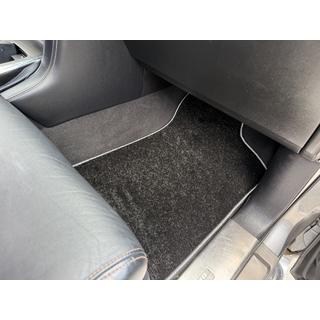 Alfombrillas de tela Deluxe (3 filas, Negro) Nissan Patrol Y62 2010-2024 foto 3