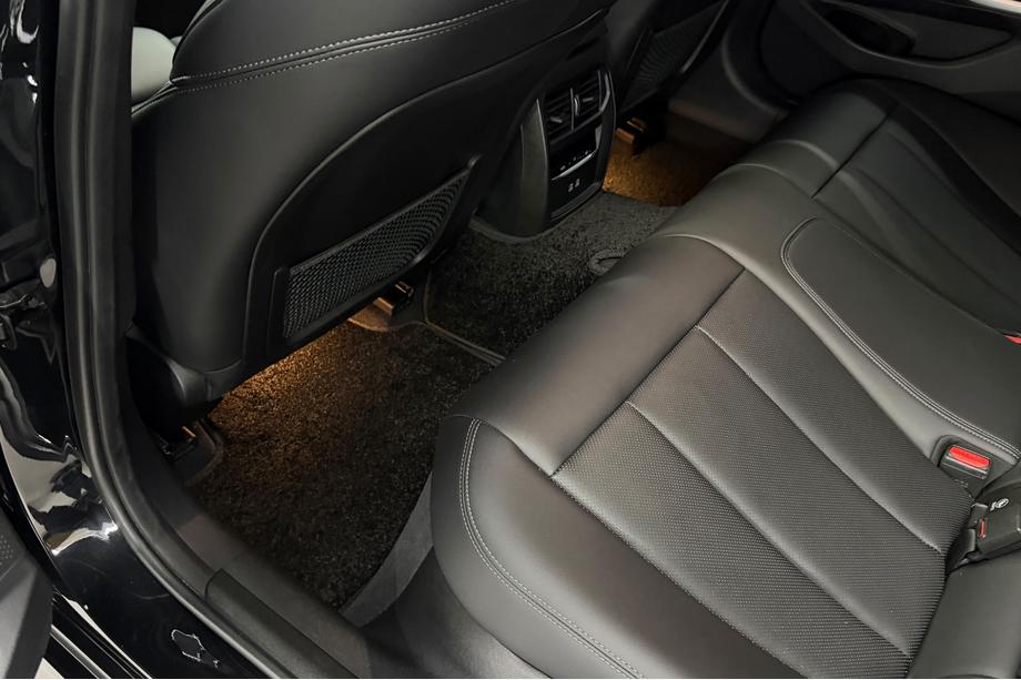 BMW 3 Series G20/G21 2018- Alfombrillas de moqueta Deluxe (negras) Foto 4