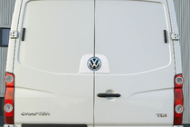 Volkswagen Crafter 2006-2016 Marco trasero del logotipo (acero inoxidable) foto 1